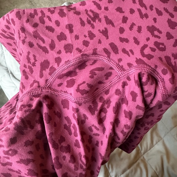 EUC Athleta Salutation Stash Tights/Leggings (worn once) - Picture 7 of 7